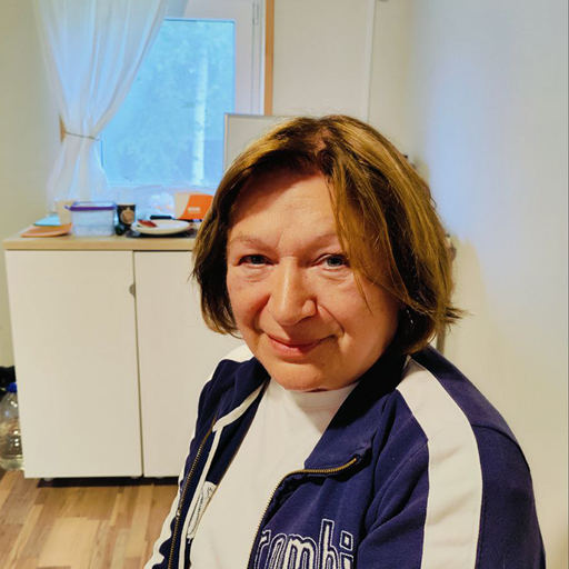 Прототип Женщина в образе Писательницы